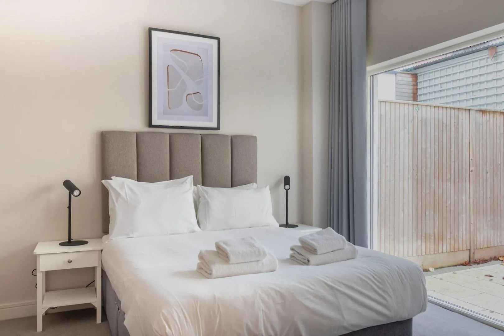 Guestready - Contemporary Home In Dublin 0*,